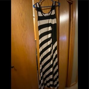 Women’s Maxi Dress